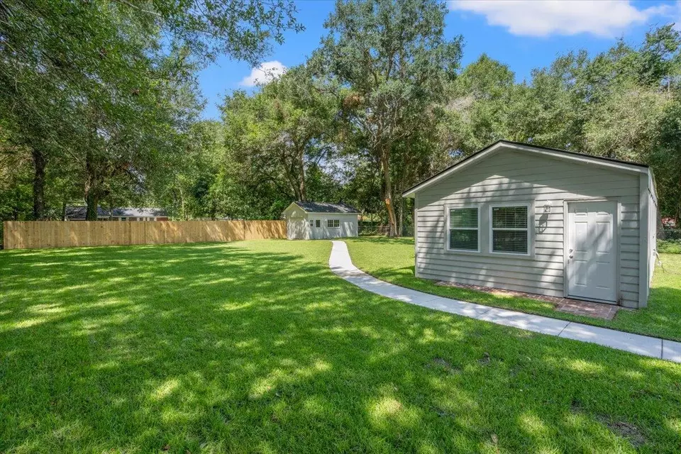 Exterior - 1333 Teal Ave, Charleston, SC 29412 photo 14 of 20