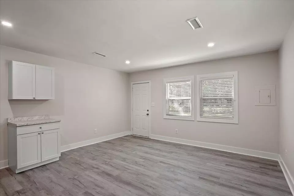 Living - 1333 Teal Ave, Charleston, SC 29412 photo 8 of 9