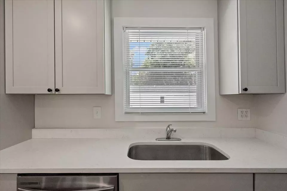 Kitchen - 1333 Teal Ave, Charleston, SC 29412 photo 2 of 5
