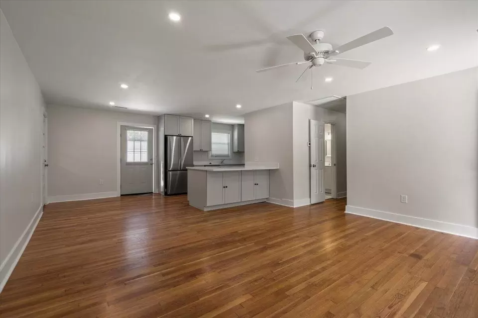 Living - 1333 Teal Ave, Charleston, SC 29412 photo 4 of 9