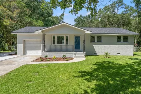 Exterior - 1333 Teal Ave, Charleston, SC 29412 photo 1 of 20
