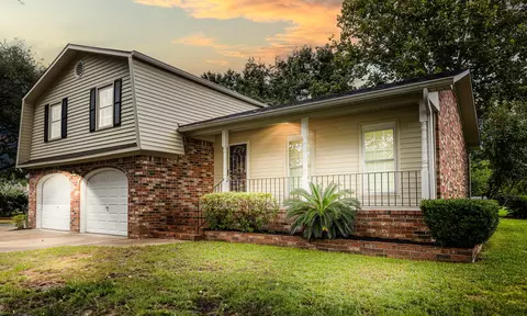 945 Orange Grove Rd, Charleston, SC 29407