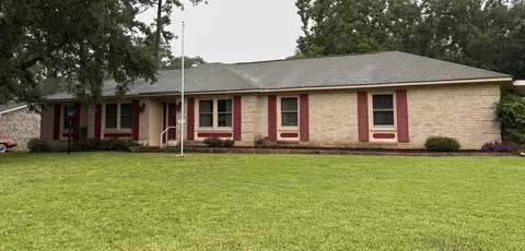 8286 Delhi Rd, North Charleston, SC 29406