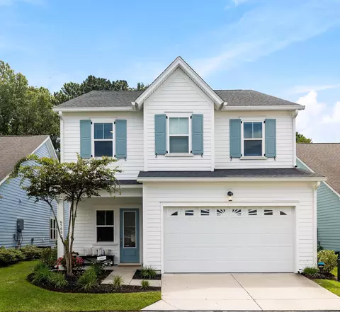 5005 Conestoga Dr, Hanahan, SC 29410