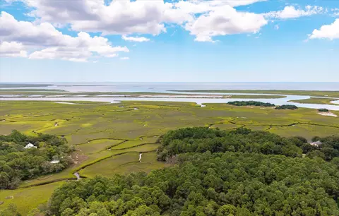 000 N Hwy 17, Mount Pleasant, SC 29464