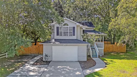 8212 Continental Ct, North Charleston, SC 29420