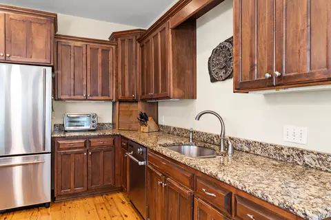 Kitchen - 4875 Cameron Rd, Cameron, SC 29030 photo 5 of 5
