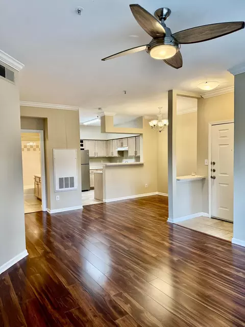 700 Daniel Ellis Drive Dr #14104, Charleston, SC 29412