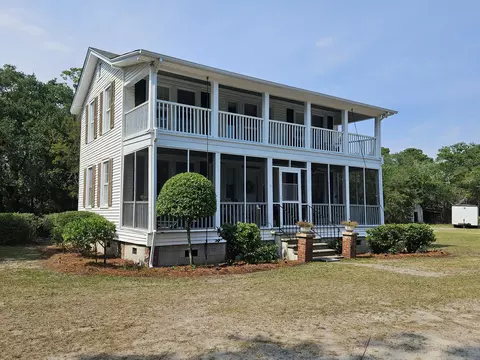 3246 Jenkins Farm Rd, Johns Island, SC 29455