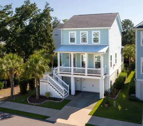 855 Forrest Dr, Charleston, SC 29492