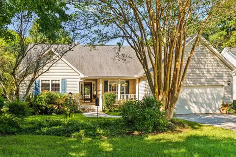 751 Woodland Pointe Pl, Mount Pleasant, SC 29464