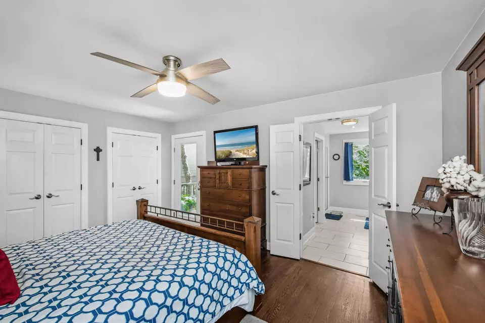 Bedroom - 159 Sea Marsh Dr, Kiawah Island, SC 29455 photo 1 of 8