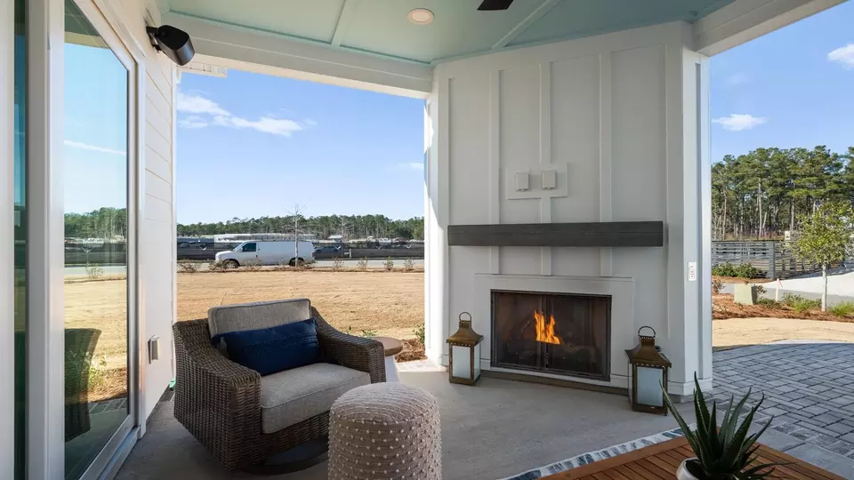 Exterior - 400 Wood Lilly St, Summerville, SC 29486 photo 3 of 4
