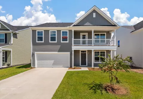 109 Shingle Oak Dr, Moncks Corner, SC 29461