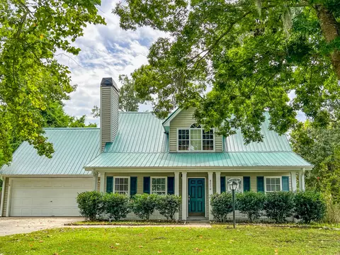 8250 Longridge Rd, North Charleston, SC 29418