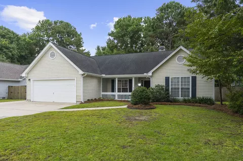 1557 Glen Erin Dr, Mount Pleasant, SC 29464