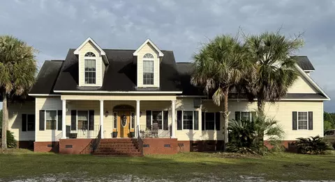 195 Sandy Springs Cir, Walterboro, SC 29488