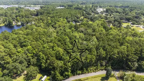 000 Tullis St, Moncks Corner, SC 29461