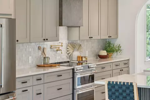 1014 Erie Ave, Folly Beach, SC 29439