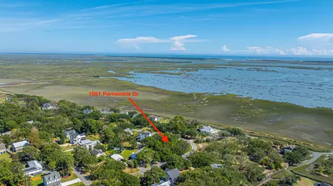 1551 Periwinkle Dr, Mount Pleasant, SC 29466