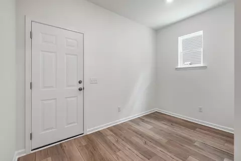 Entry Way - 716 Bluff Oak Dr, Moncks Corner, SC 29461 photo 7 of 7
