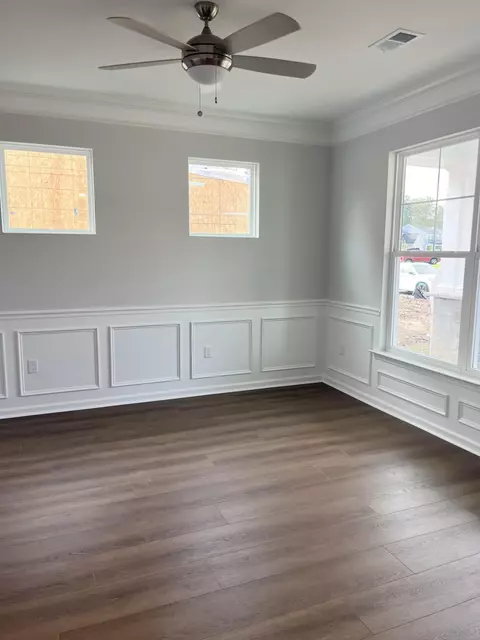 Living - 716 Bluff Oak Dr, Moncks Corner, SC 29461 photo 1 of 6