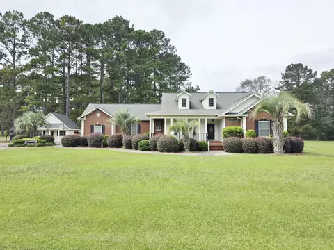101 Fairway Ct, Saint George, SC 29477