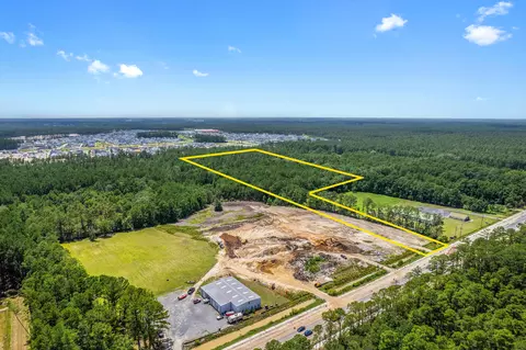 1307 State Rd, Summerville, SC 29486