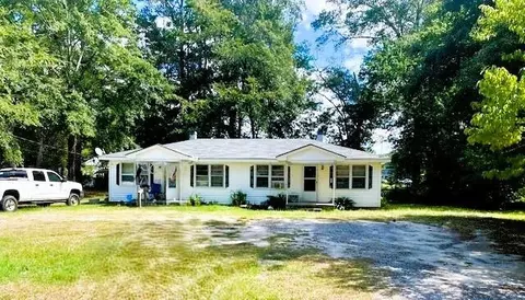 425 Smoak St, Bamberg, SC 29003