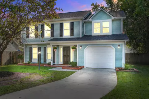 206 Lynton Ct, Goose Creek, SC 29445
