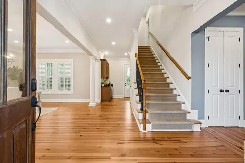 2393 Daniel Island Dr, Charleston, SC 29492