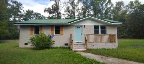 112 James Pl, Harleyville, SC 29448