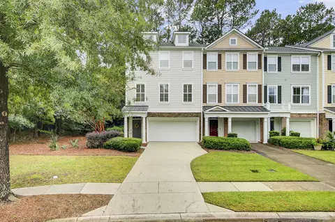 272 Fair Sailing Rd, Mount Pleasant, SC 29466