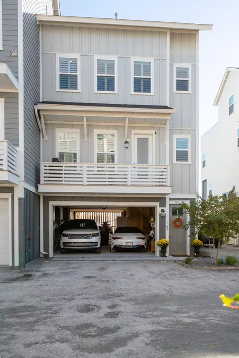 1109 Studdingsail Ln, Charleston, SC 29412