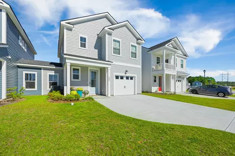 302 Chapman Cir, Goose Creek, SC 29445