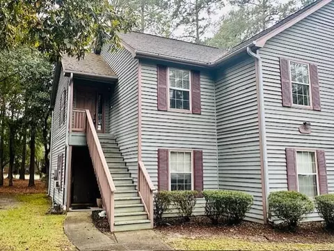 7945 Parklane Ct #E, North Charleston, SC 29418