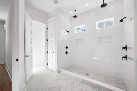 Bath - 746 Dupre Rd, Mcclellanville, SC 29458 photo 2 of 2