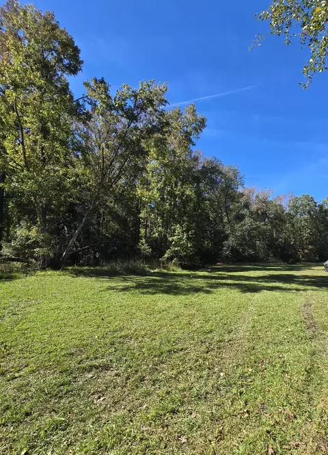 5293 Mains Nursery Rd, Hollywood, SC 29449