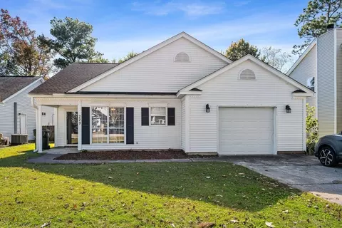 229 Hastings Drive Dr, Goose Creek, SC 29445
