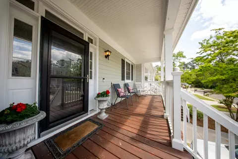 5276 7th Green Dr, Hollywood, SC 29449