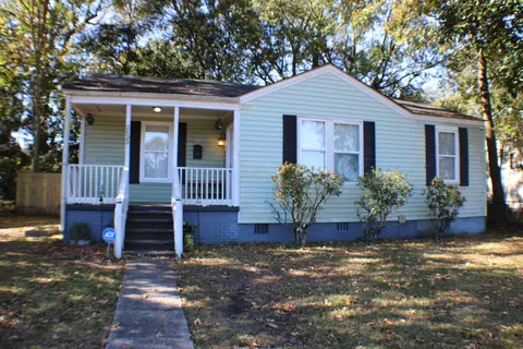 2635 Ranger Dr, North Charleston, SC 29405