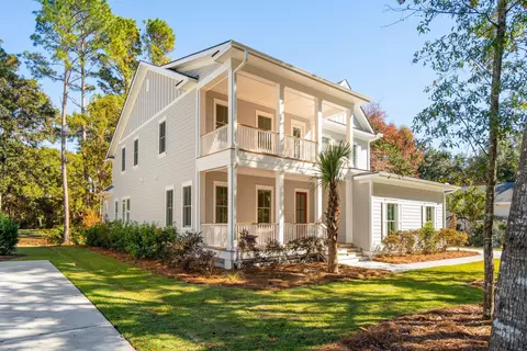 3210 Waverly Ln, Johns Island, SC 29455