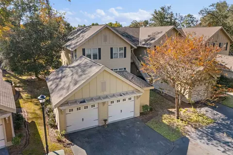 5548 Colonial Chatsworth Cir, North Charleston, SC 29418