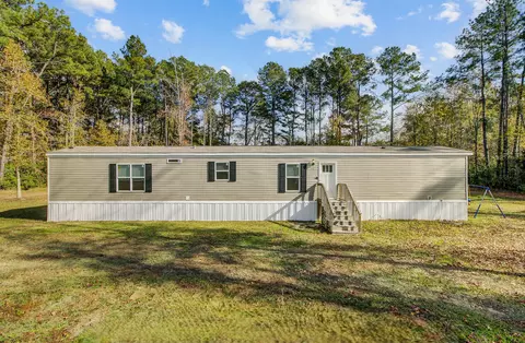 70 Orchid Ct, Round O, SC 29474