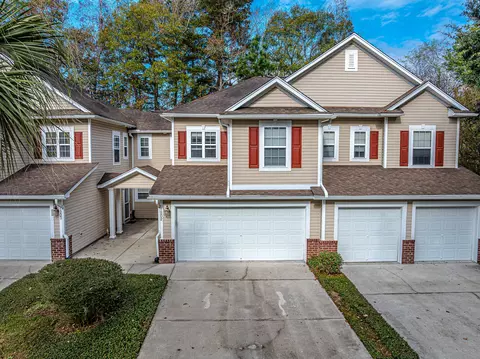 5150 Trump St #1202, North Charleston, SC 29420