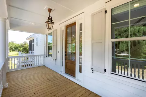 3908 Seafood Rd, Awendaw, SC 29429