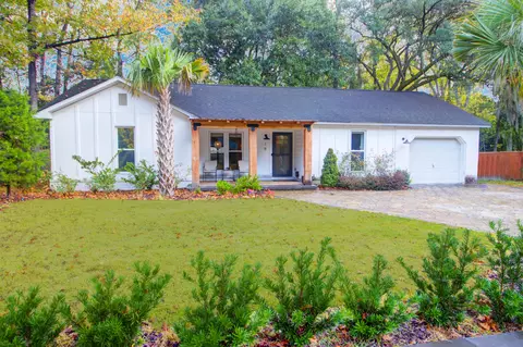 18 Hillcreek Blvd, Charleston, SC 29412