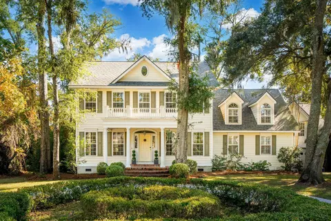 660 Ayers Dr, James Island, SC 29412