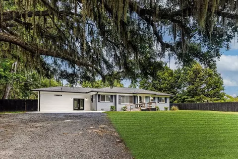 2422 Sc-174, Edisto Island, SC 29438
