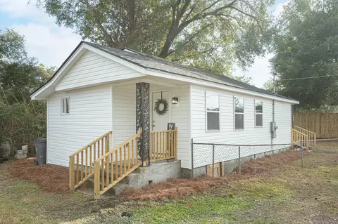 2213 Crosby Ave, North Charleston, SC 29405